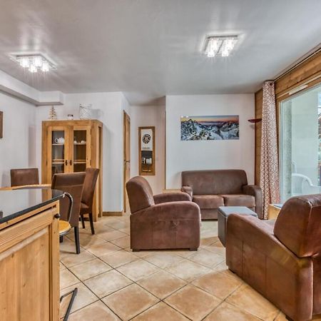 Villa Vallet- Newly Renovated 2 Bedroom Nestled Just Off The Main Street Шамоні Екстер'єр фото